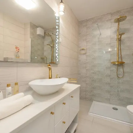 Designer With Garage And Balcony - * Zadar
